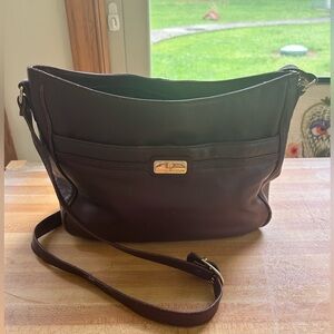 Vintage, Medium Etienne Aigner burgundy leather purse